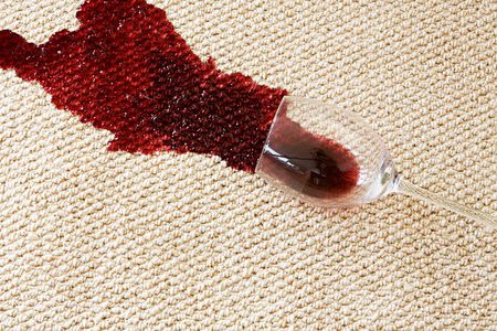 remove wine stain on rugs