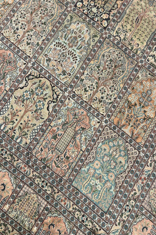 Pure Silk Carpets