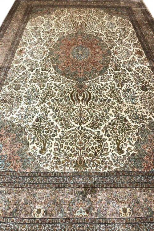 Pure Silk Carpets