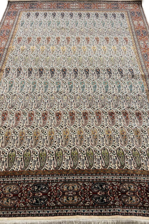 Pure Silk Carpets