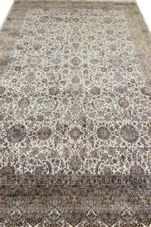 Pure Silk Carpets