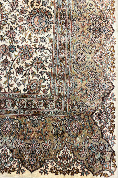 Pure Silk Carpets