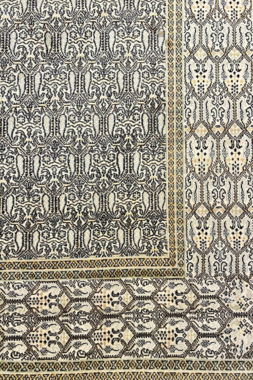 Pure Silk Carpets