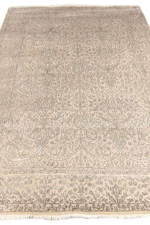 Classic Ivory Embossed Handknotted Area Rug